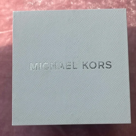 MICHAEL KORS • Rose Gold Blue Face Watch MK3723